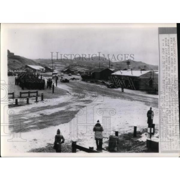 1944 Press Photo Presidential car bearing President Roosevelt drove though Adak #4 image